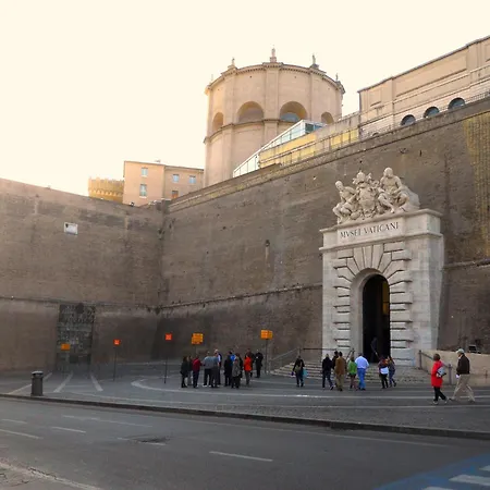 아파트 A 5' Dai Musei Vaticani E 3' Dalla Metro 로마